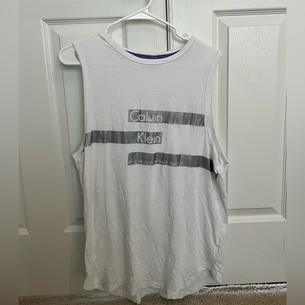 Calvin Klein Tee